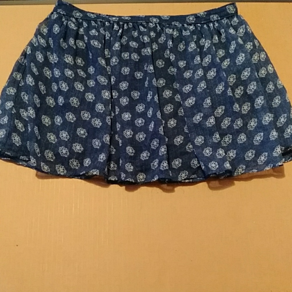 Abercrombie & Fitch skirt - Picture 1 of 2